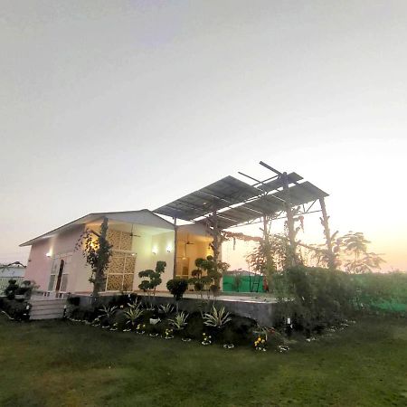 Shaw Estate-Farm House For A Small Parties-Jp Farm Greater Noida Kültér fotó