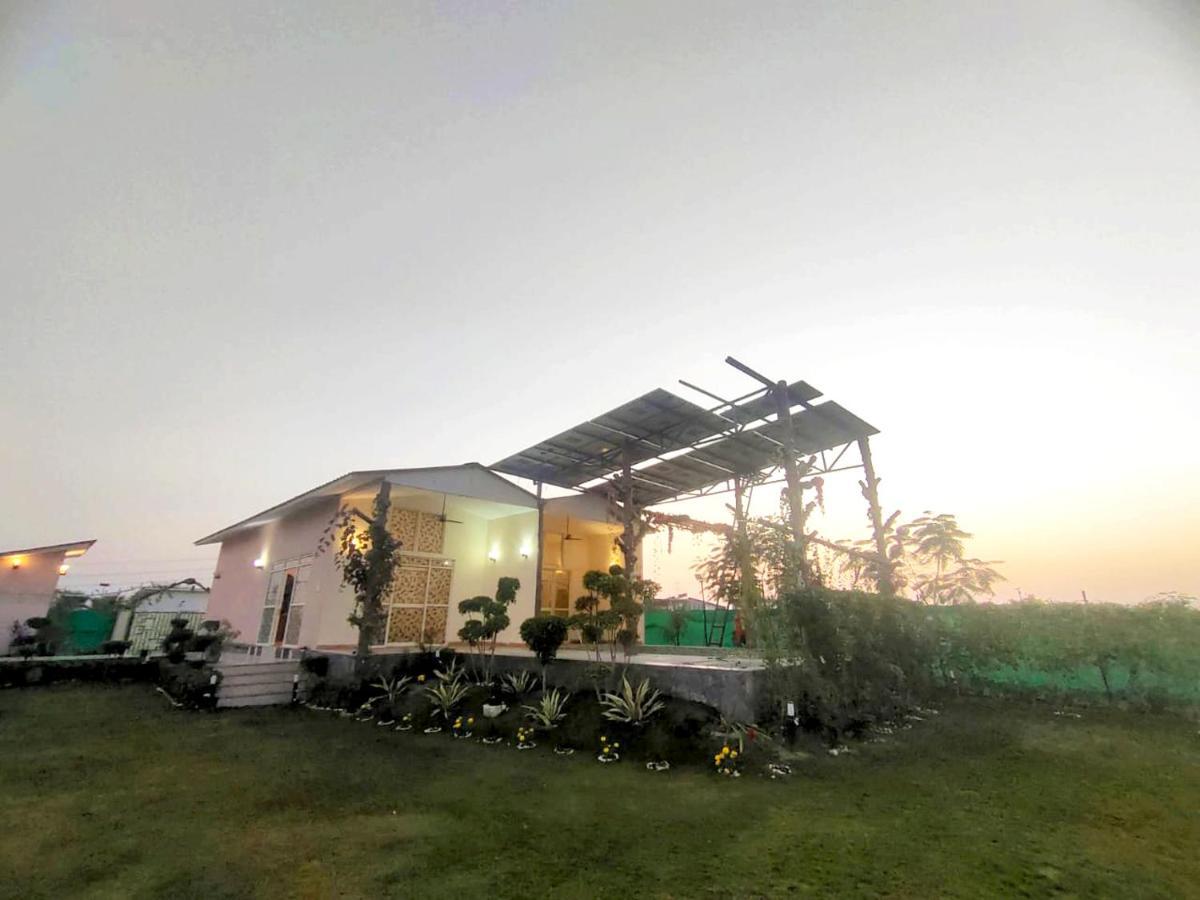 Shaw Estate-Farm House For A Small Parties-Jp Farm Greater Noida Kültér fotó