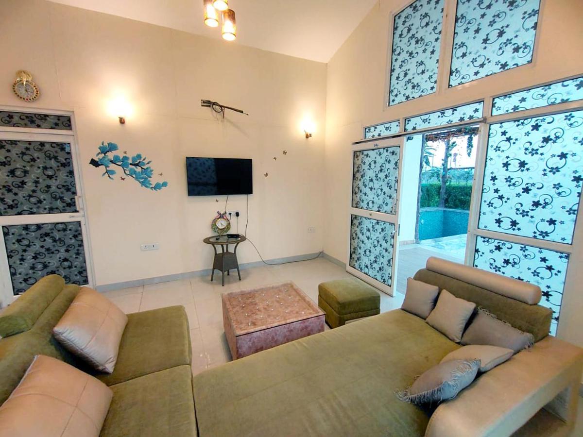 Shaw Estate-Farm House For A Small Parties-Jp Farm Greater Noida Kültér fotó