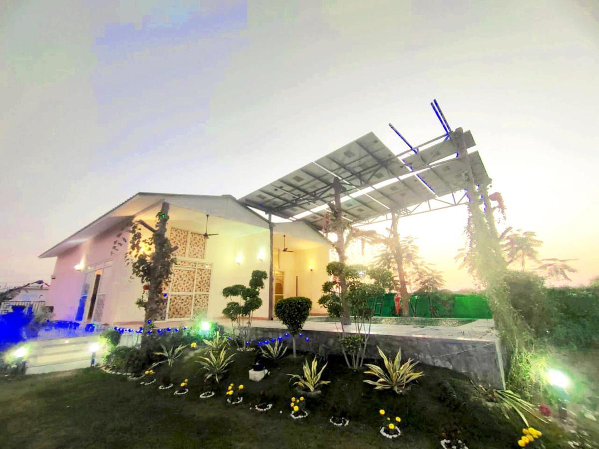 Shaw Estate-Farm House For A Small Parties-Jp Farm Greater Noida Kültér fotó